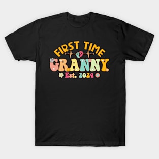 First Time Granny 2024 Pregnancy Announcement New Granny T-Shirt